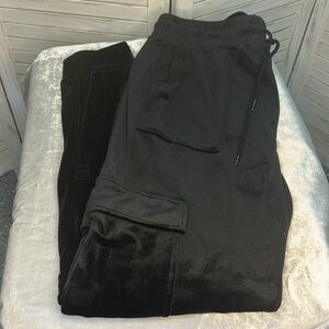 Refuge Athletics Black Velour Elasticic Waist Cargo Joggers
